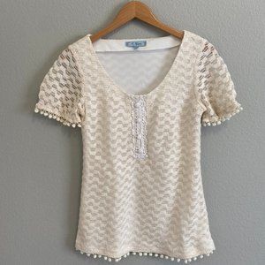 T. Bleu Ivory Short-Sleeve Top with Pompom details | Size Small